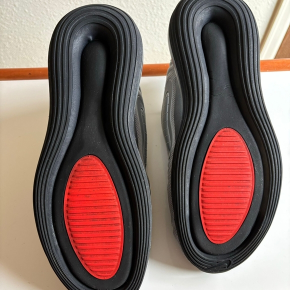 Nike AirMax 720 - Picture 10 of 16